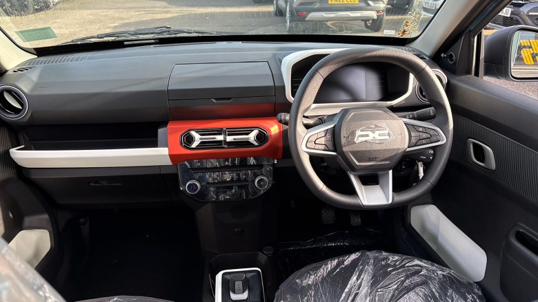 Dacia Spring 27kWh Expression 65 48kW 5dr Auto Electric Hatchback